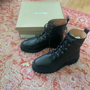 NWT Rayna Lace Up Leather Boot